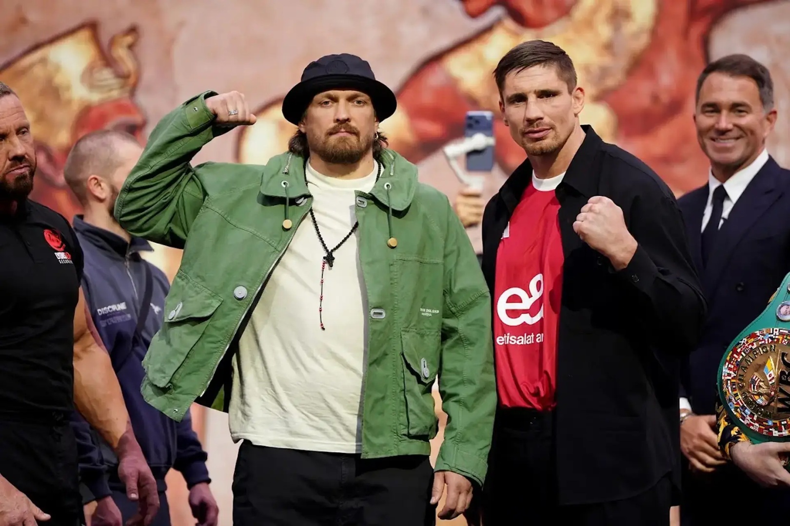 100 мільйонів доларів для чемпіона та квитки від 2460 гривень: усе про історичний бій Усик — Верховен у Єгипті